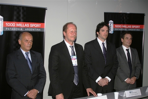 LANZAMIENTO OFICIAL EN LA FIT 2012: De izquierda a derecha: Carlos Lindenbaum, Roberto César, Manuel Eliçabe y Daniel Claramunt. Foto Prensa Min.Tur.